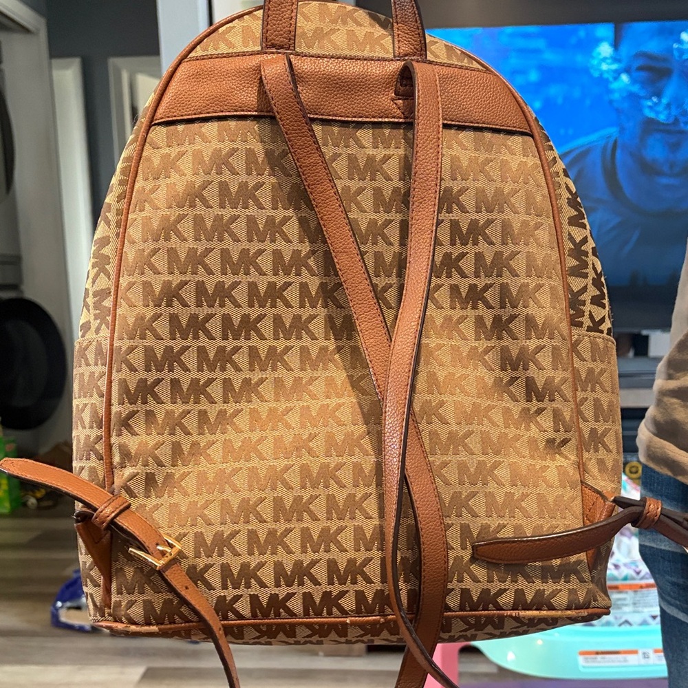 Michael Kors Brown and White MK Monogram Backpack with Pink Trim - Picture 2 of 2